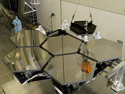 scientists space mirror telescope